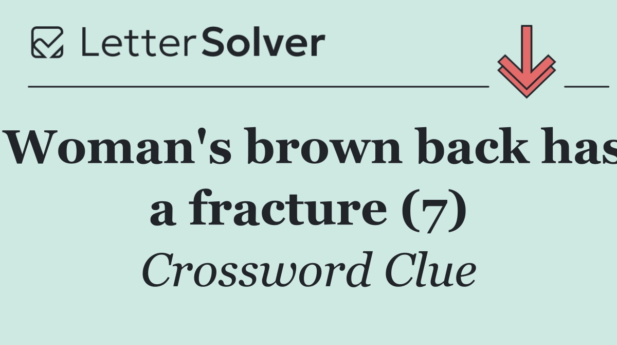 Woman's brown back has a fracture (7)